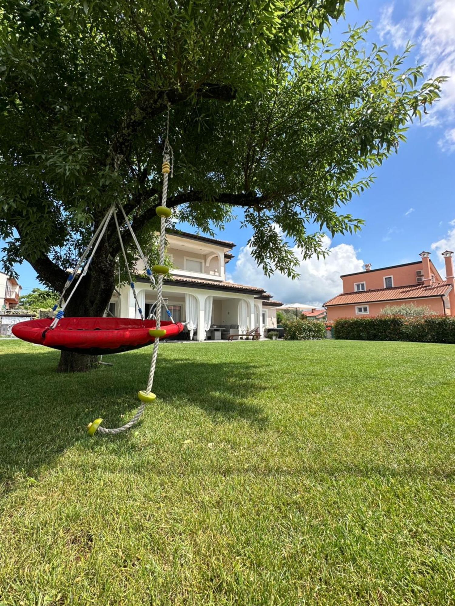 Villa Zonta Apartment Maremi With Private Jacuzzi Buje Eksteriør billede